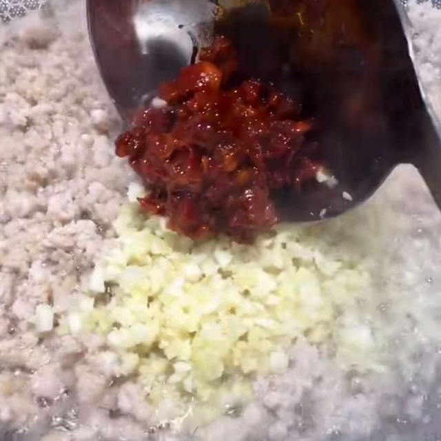 南方最好吃的一种面,荤素齐全,吃一口全都是四川的味道