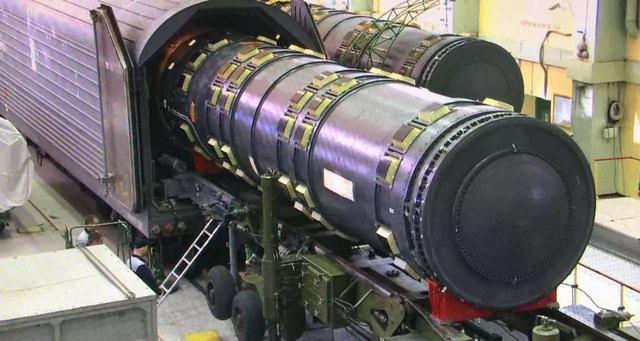 俄罗斯“末日列车”将重启！一次发射300万吨核弹，美束手无策