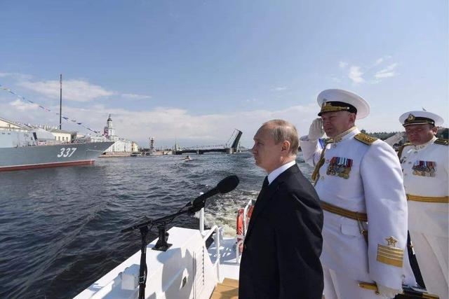 英媒：英国承认俄罗斯海军强大 无法与之匹敌