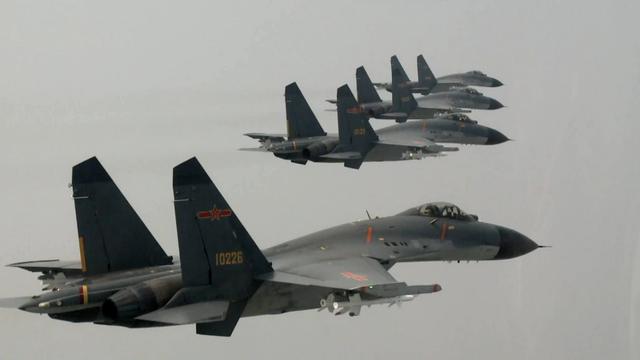 应对紧张局势，中国8架战机悄悄部署永兴岛？外交部霸气表态