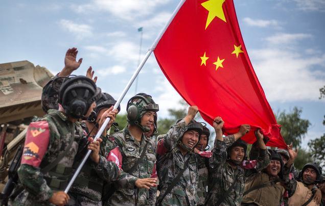 中国将赴俄罗斯与10余国家进行军事比赛！给个眼神，美国自己体会