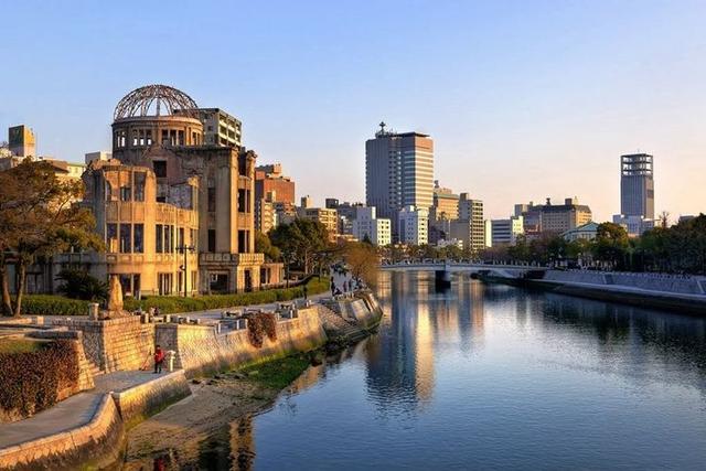 日本广岛被炸了74年后，现在怎么样了？去过的人都说被骗了