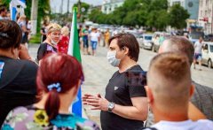 俄罗斯远东爆发游行示威