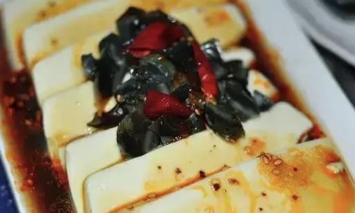 美食精选:宫保豆腐、油淋豆腐、辣鸡爪、啤酒烧鸡爪
