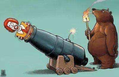 美国亮出武力威逼俄罗斯，俄直接划红线：核大棒已经准备好