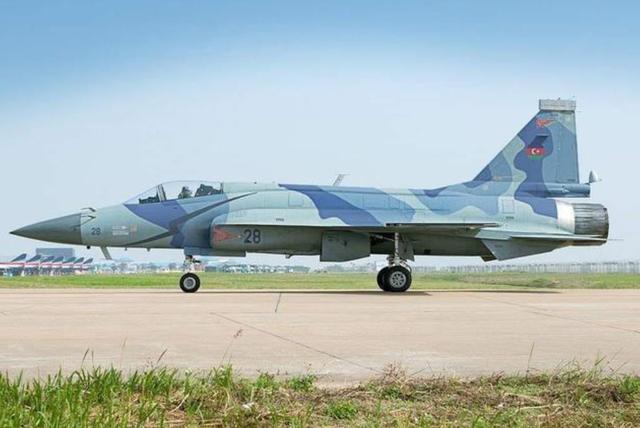 “枭龙”不到位，如何对抗苏-30SM？土耳其F-16守卫阿塞拜疆天空