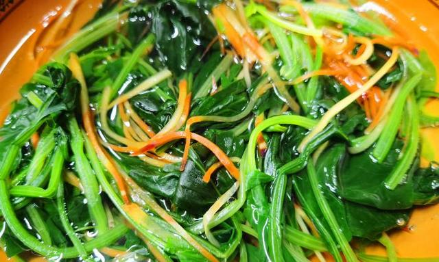 做凉拌菜时,学会万能凉拌汁做法,拌啥菜都好吃,拌一盘秒光一盘