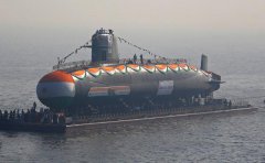 印度水兵放水淹没核潜艇，反应堆差点