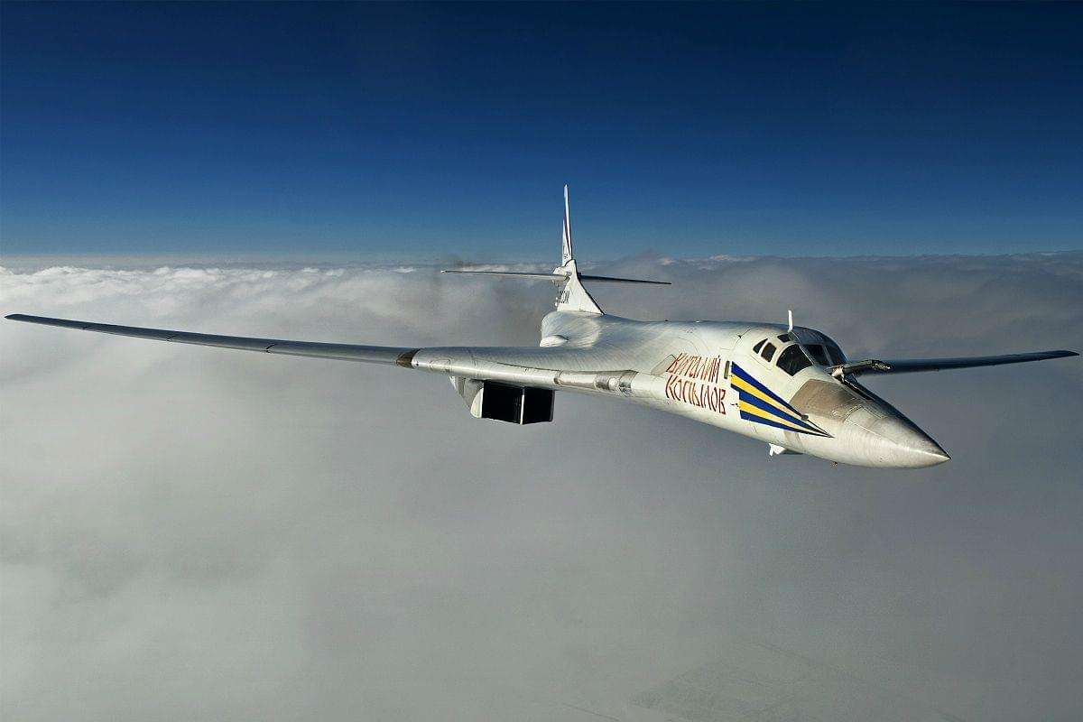 “白天鹅”扇动翅膀！俄军出动世界最大战略轰炸机，可发射核导弹
