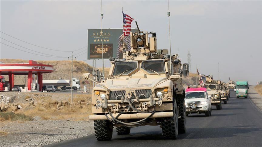 美军巡逻车遭遇阻拦，悍然叫来空中支援暴击，叙利亚检查站被炸翻