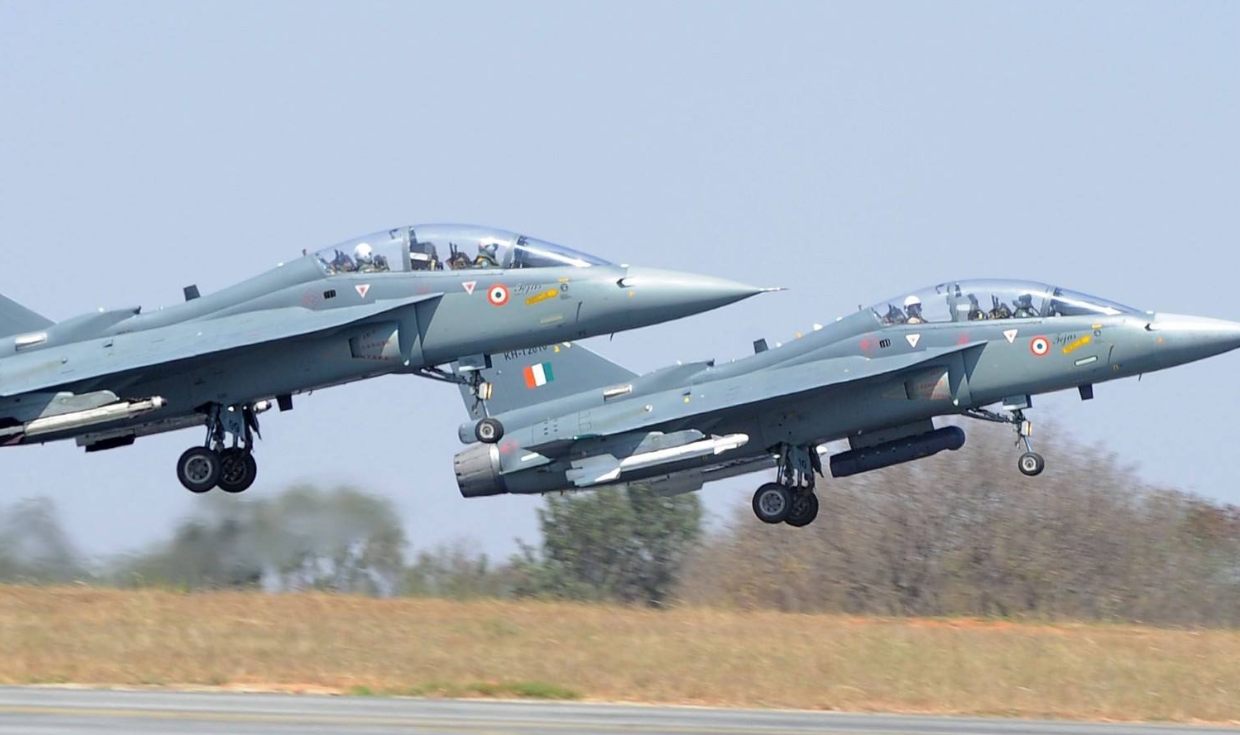 还敢穷兵黩武？印媒已经认清现实：“阵风”也挽救不了印度空军