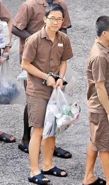 罗冠聪曾被捕,被判入狱8个月。