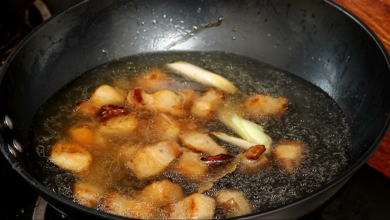 红烧肉的家常做法,肥而不腻,好吃又正宗,实在太香了