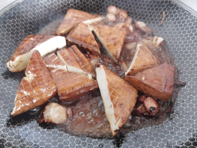「五花肉豆腐干」的做法+配方，美味好吃很下饭，厨艺小白也能做