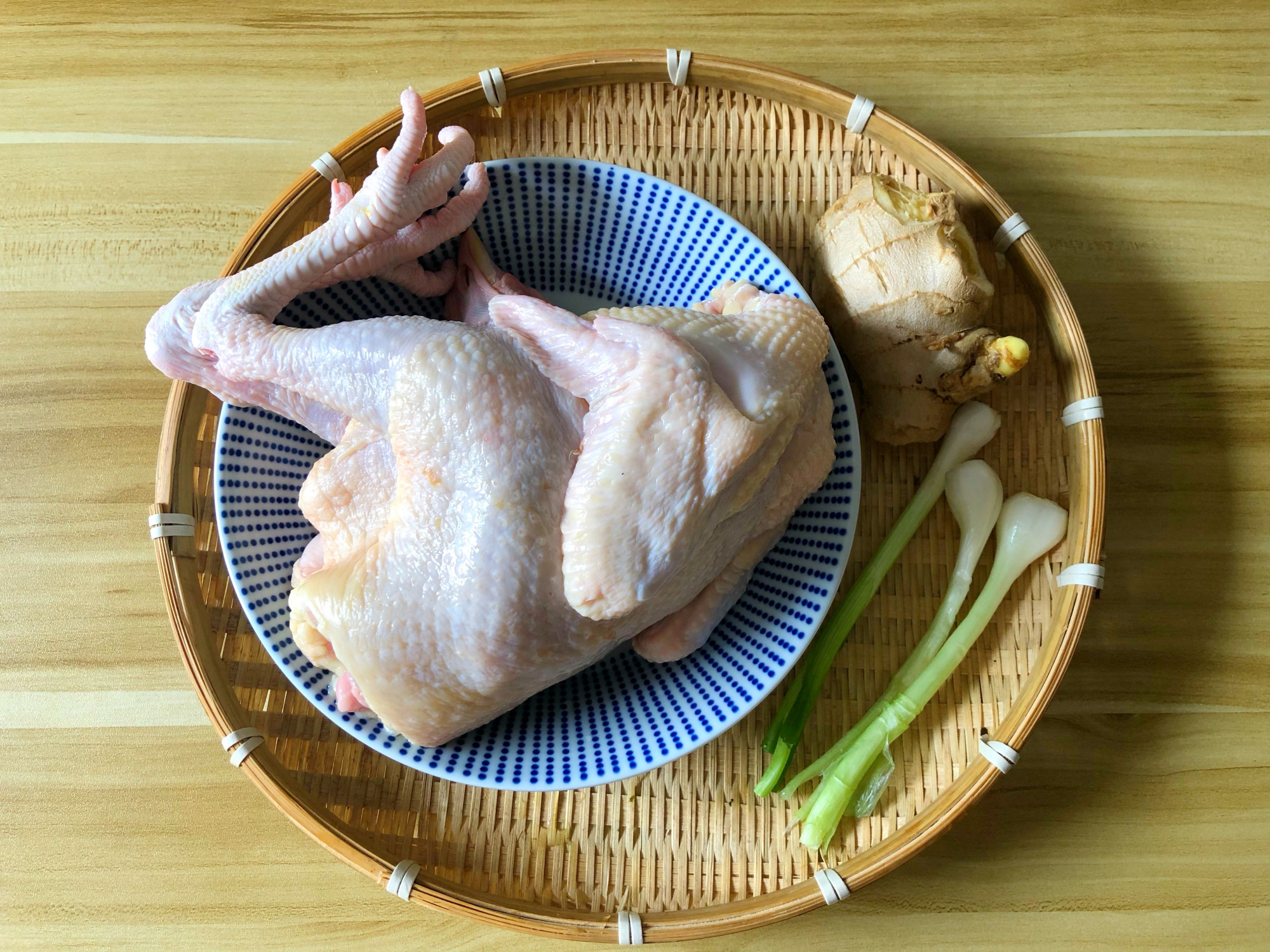 鸡肉这个做法绝了,酱香浓郁,好吃到舔盘,做法超简单