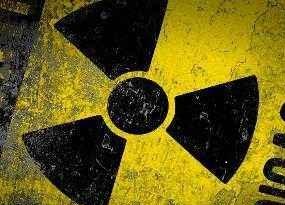 日本核电站有41条裂缝，如果安培继续隐瞒将会危及全世界