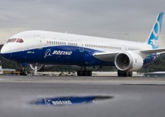 波音公司发现八架波音787型客机有制造