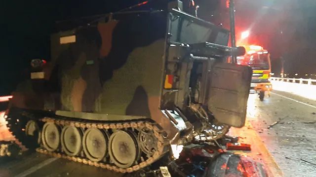 突发！美军装甲车与韩国私家车相撞：4名平民死亡