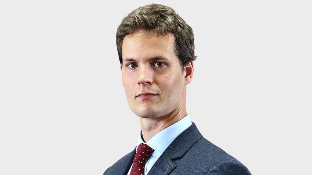 英国专家警告美国,别只盯着俄罗斯了!中国空中力量会比俄还强