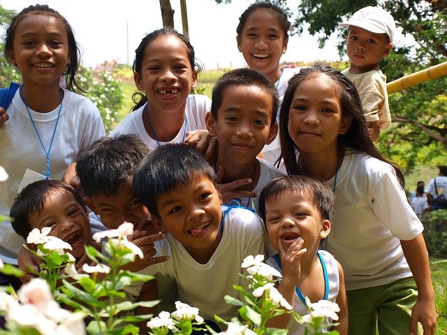 菲律宾人幸福感名列世界前三！菲律宾人凭什么幸福？