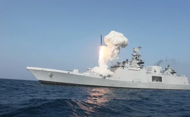联合演习安达曼海开火，俄罗斯多艘驱逐舰助阵，关键时刻力挺印度