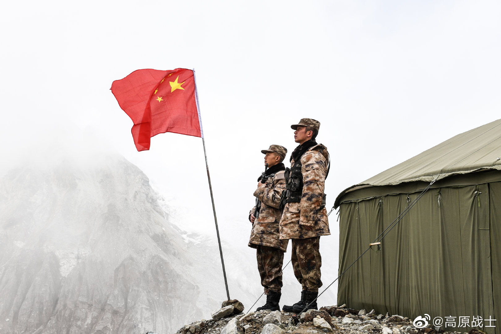  西藏军区某团的巴弄卓康哨点 图自西藏军区微博@高原战士