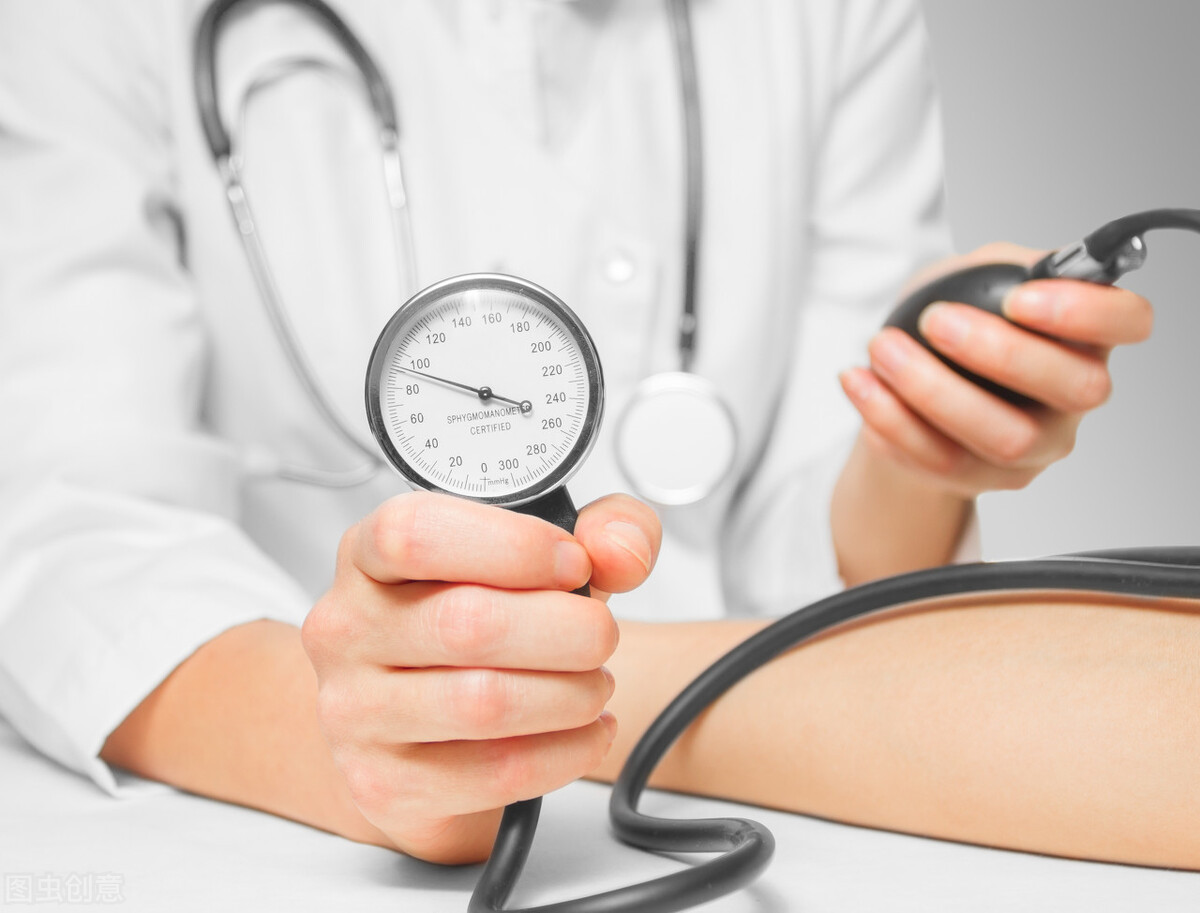 血压为何总是忽高忽低？4方面原因和解决办法，一文为您说清楚