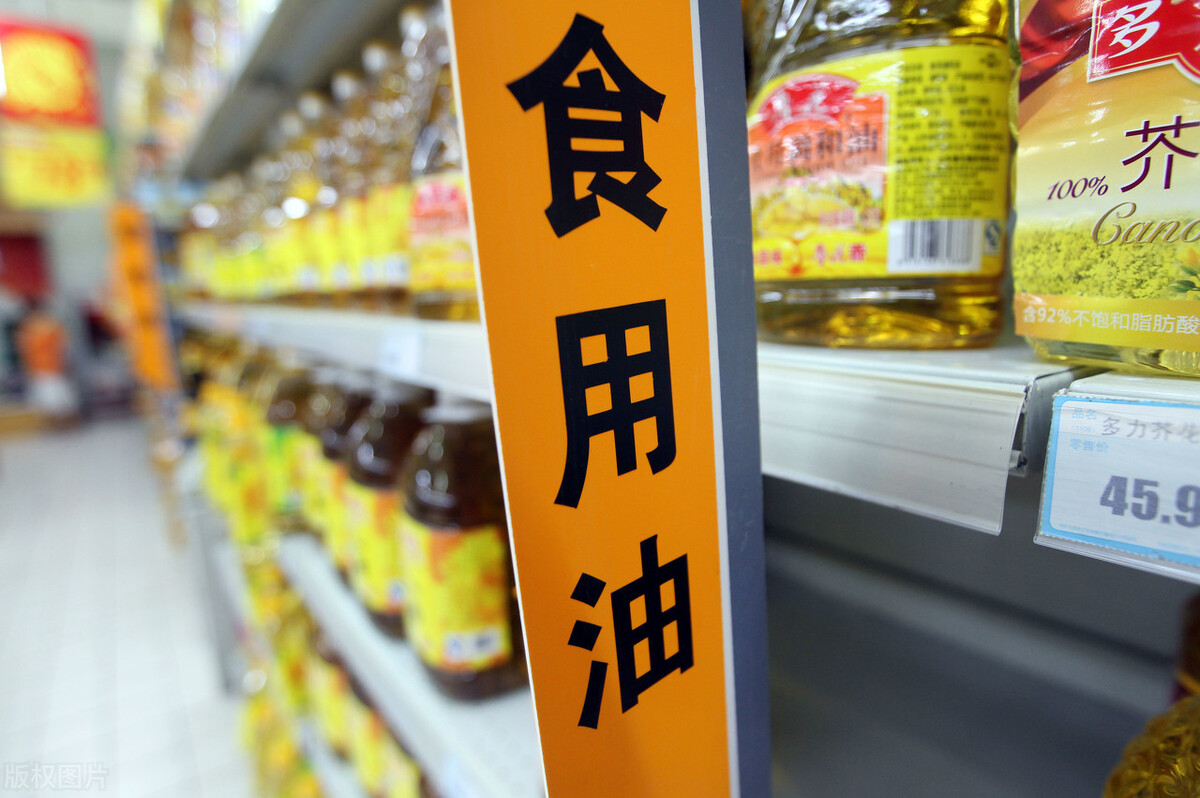 油炸食品难逃“垃圾”标签,长期进食,身体正承受6种风险