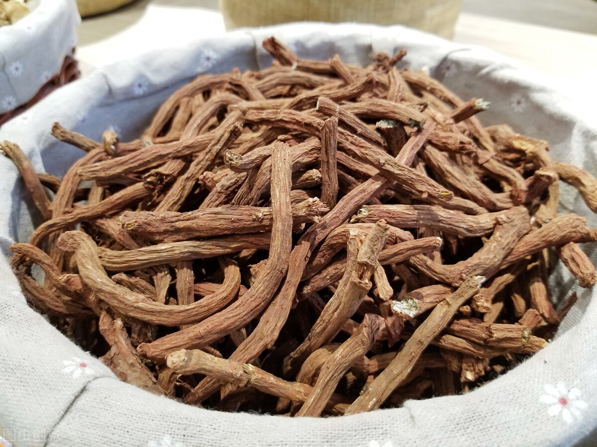 丹参的食用禁忌有哪些?每天吃多少合适?