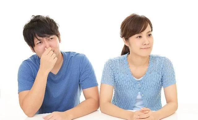 血糖高的人,饭后一般有3种表现,若都不占,说明血糖比较正常