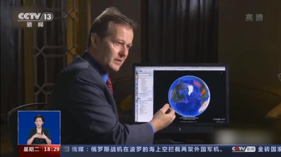 克里斯滕森认为,美军轰炸机飞越极点,就是要向俄罗斯发出明确信号。