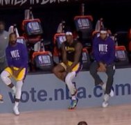 NBA总决赛第四场，湖人击败热火