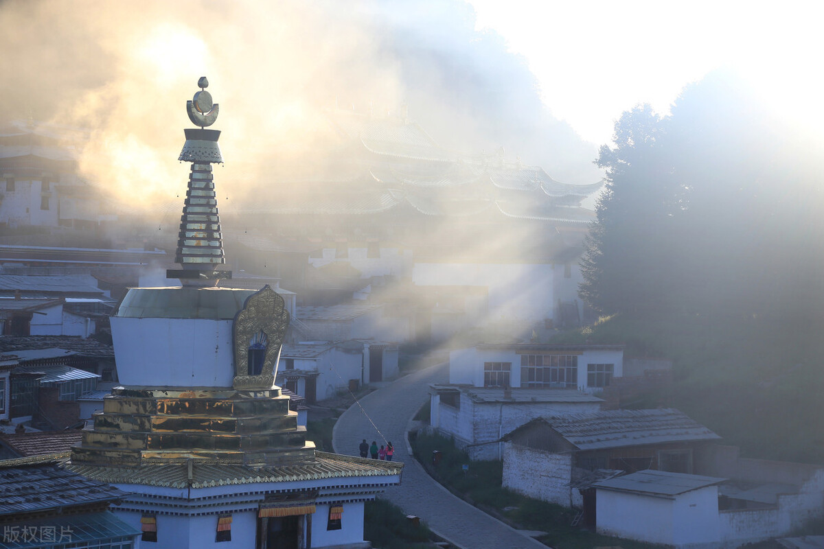 甘南旅游必去景点，甘南旅游盘点，甘南藏族自治州不能错过景点