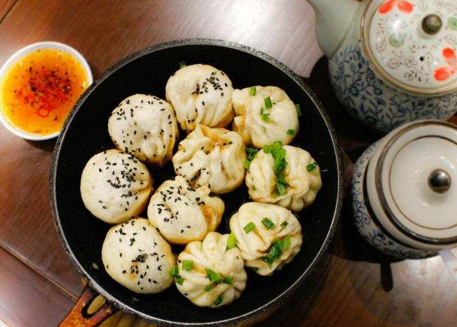 我国著名的5大美食,各个经典美味,余生带上TA一定要去吃一回