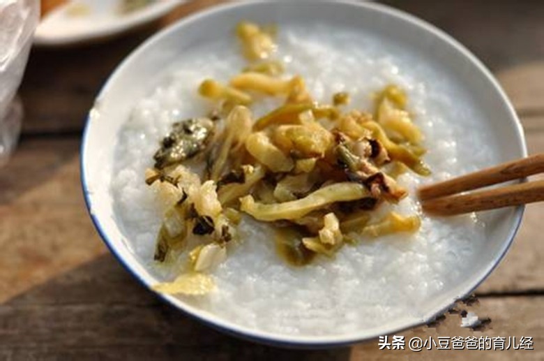 中国式“糊弄”早餐悄然兴起,很多孩子天天吃,宝妈却丝毫没察觉