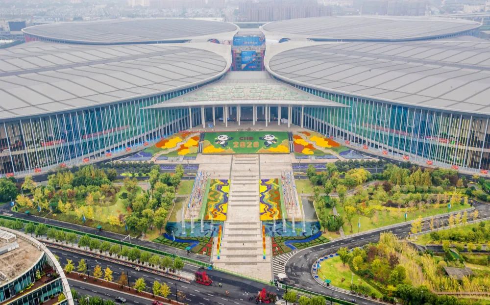 ▲图为国家会展中心(上海)(11月3日摄)。新华社发(吴恺 摄)