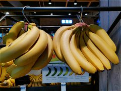 买香蕉时，怎样辨别有没有打激素？