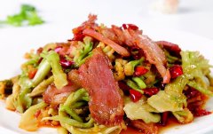 女性想要变年轻，三种美食离不开，帮