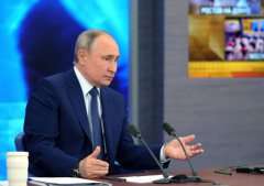 俄罗斯总统普京举行2020年度记者会