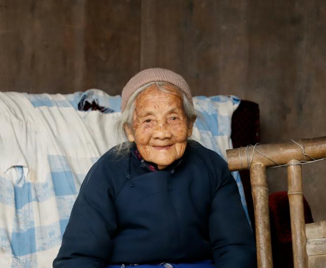 98岁的老奶奶还能下地干活？秘诀是把血脂降下，保持血管健康