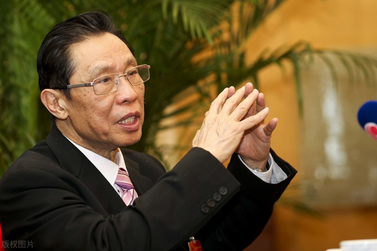 钟南山专家:男人上了40岁,坚持3个“懒”,或许会越长寿