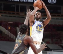 NBA公布勇士和公牛的最后两分钟裁判报