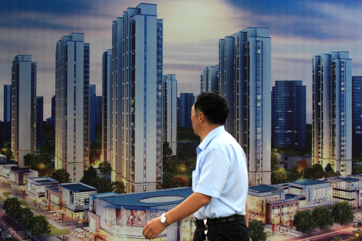 重庆房价跌回一年前,十万炒房客被套重庆楼市,最新重庆楼市分析