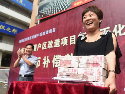 房价还没调整,楼市却迎来“3个好消息”,明年起,2类人或失眠