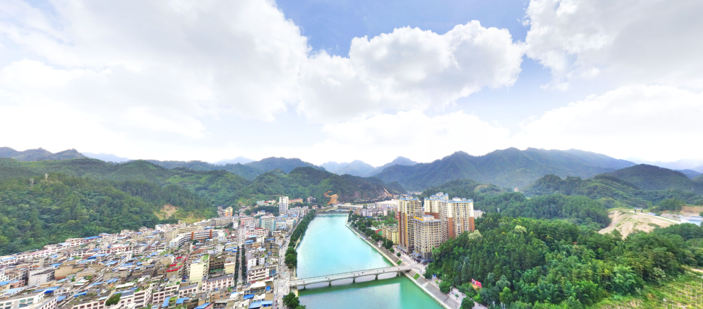 贵州三都县:全国唯一的水族自治县,至今依然保留有象形文字