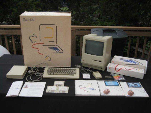 ▲ Macintosh 零售包装。 图片来自:CultofMac