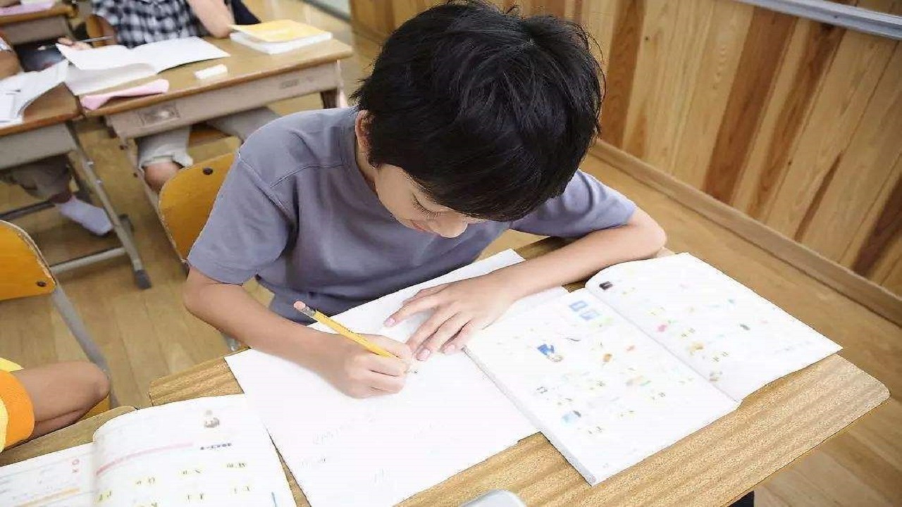 记忆力的3个“黄金时段”,孩子背书效率高,家长要把握住