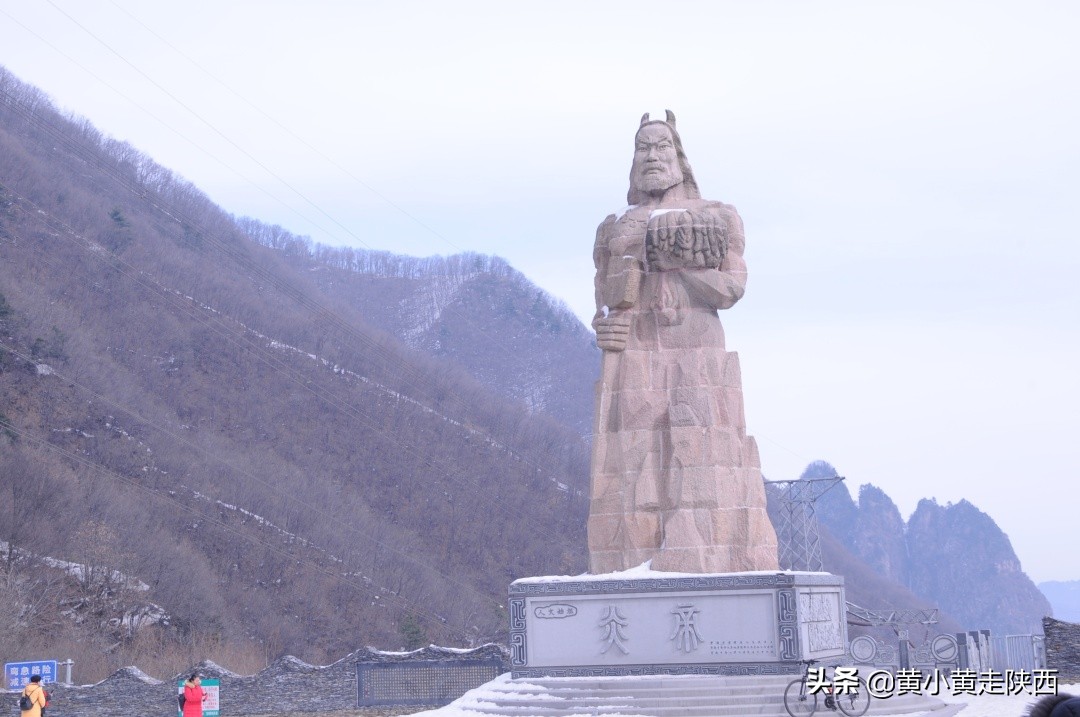 秦岭最美分水岭原来在宝鸡!一脚踏南北,火车、自驾都能抵达