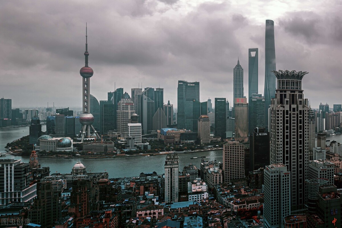2021年楼市迎来“3大变化”,买房会更便宜?董明珠给出看法