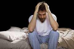 睡眠经常有四个症状，当心就是疾病到